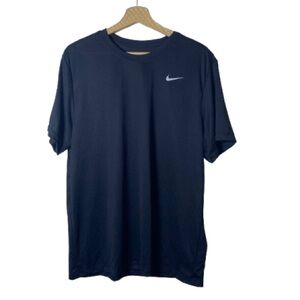 Nike Men's Black Short Sleeve Tee
